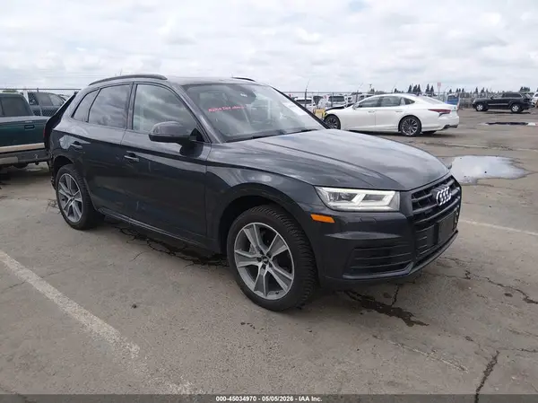 WA1BNAFYXL2038691 2020 AUDI Q5 - Image 1
