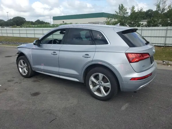WA1BNAFYXL2051344 2020 AUDI Q5 - Image 2