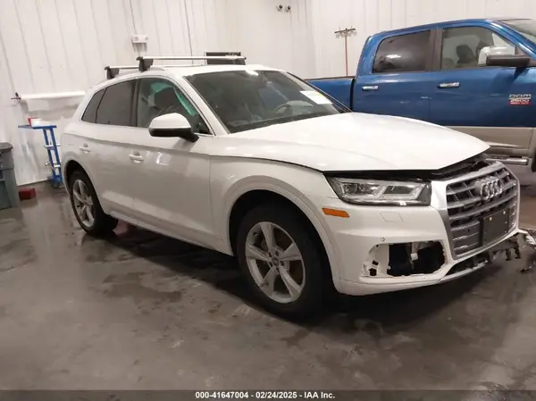 WA1BNAFYXL2055300 2020 AUDI Q5 - Image 1