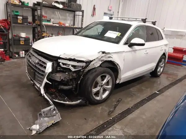 WA1BNAFYXL2055300 2020 AUDI Q5 - Image 2
