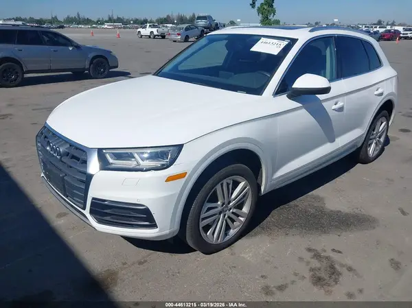 WA1BNBFY0J2103812 2018 AUDI Q5 - Image 2