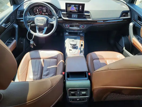 WA1BNBFY0K2045654 2019 AUDI Q5 - Image 8