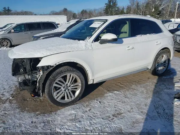 WA1BNBFY1J2202543 2018 AUDI Q5 - Image 2