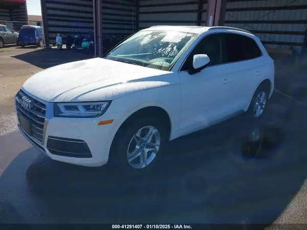 WA1BNBFY2J2060154 2018 AUDI Q5 - Image 2
