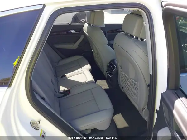 WA1BNBFY2J2060154 2018 AUDI Q5 - Image 8