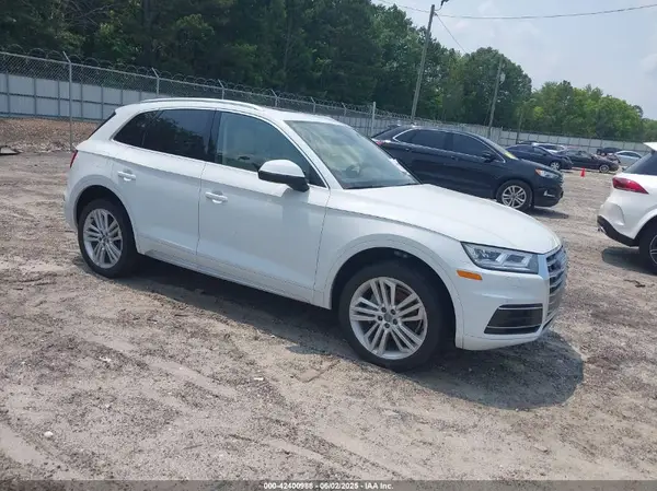 WA1BNBFY3L2030034 2020 AUDI Q5 - Image 1