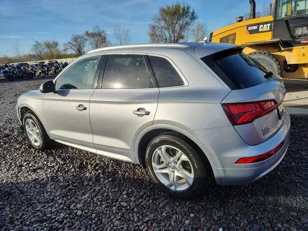 WA1BNBFY4J2035109 2018 AUDI Q5 - Image 2