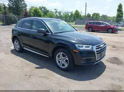 WA1BNBFY4J2103926 2018 AUDI Q5