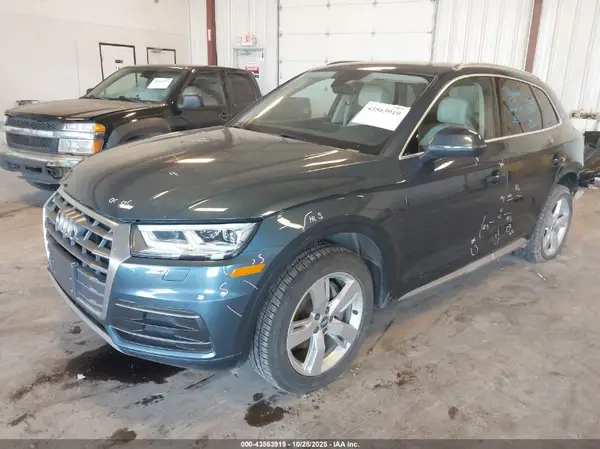 WA1BNBFY5J2030498 2018 AUDI Q5 - Image 2