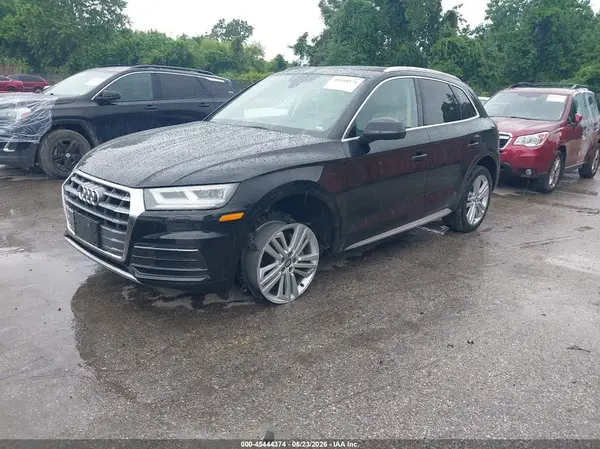 WA1BNBFY5K2128755 2019 AUDI Q5 - Image 2