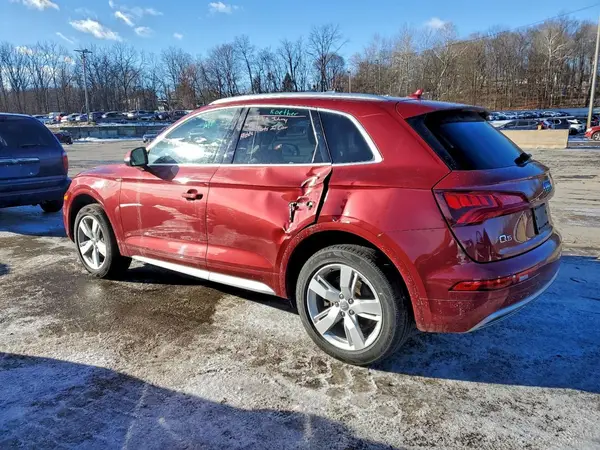 WA1BNBFY6K2090520 2019 AUDI Q5 - Image 2