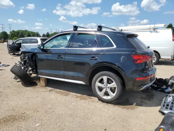 WA1BNBFY7L2094657 2020 AUDI Q5 - Image 2