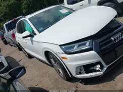 WA1BNBFYXK2029610 2019 AUDI Q5