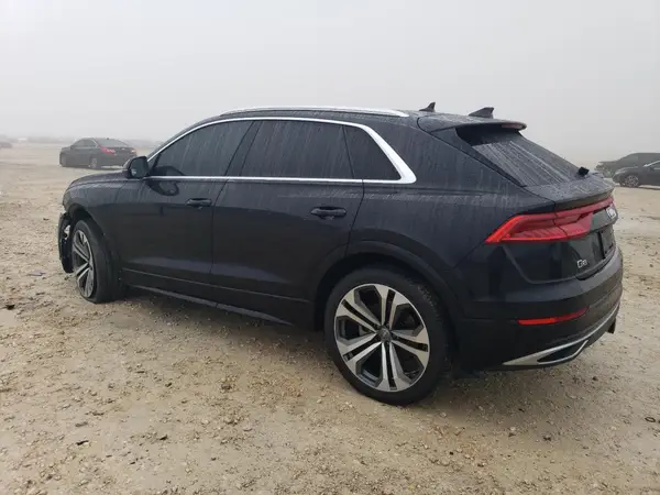 WA1BVAF10LD000667 2020 AUDI Q8 - Image 2