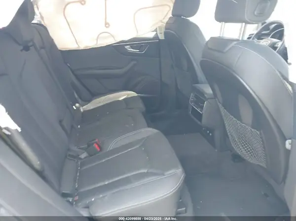 WA1BVAF11KD016990 2019 AUDI Q8 - Image 8