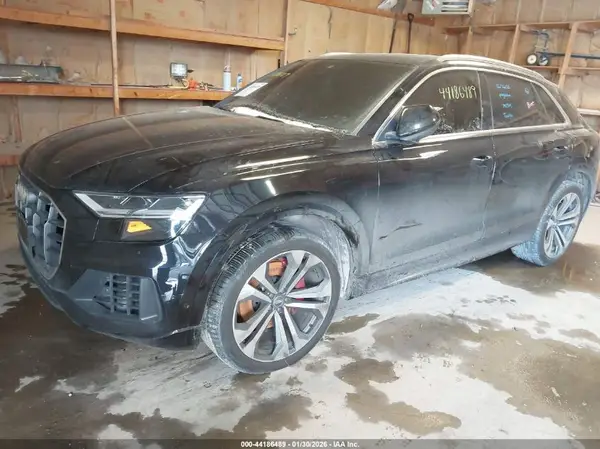 WA1BVAF11KD036298 2019 AUDI Q8 - Image 2
