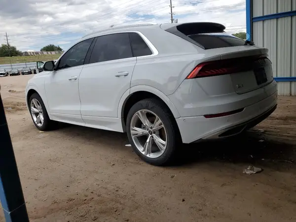 WA1BVAF11MD021870 2021 AUDI Q8 - Image 2