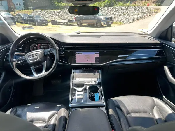 WA1BVAF12KD016786 2019 AUDI Q8 - Image 8