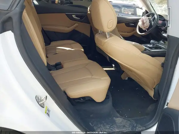 WA1BVAF13KD011547 2019 AUDI Q8 - Image 8