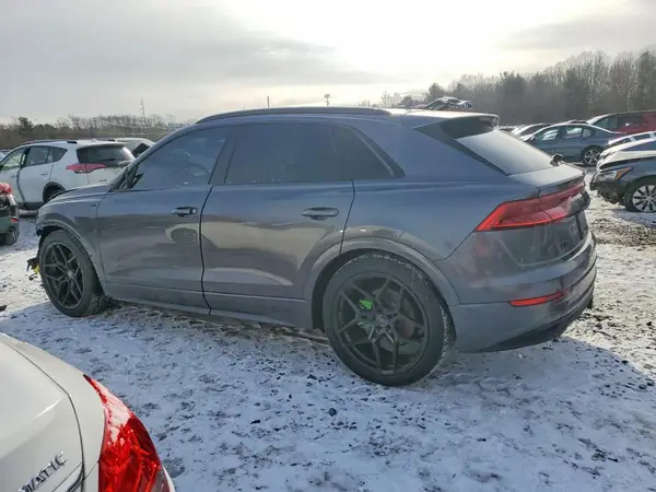 WA1BVAF13KD019924 2019 AUDI Q8 - Image 2