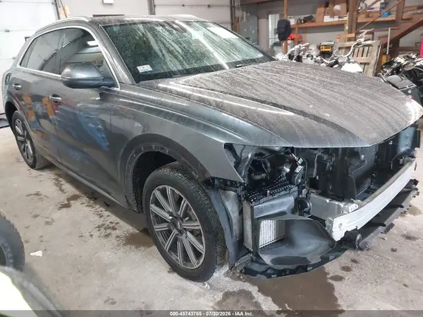 WA1BVAF13KD037484 2019 AUDI Q8 - Image 1