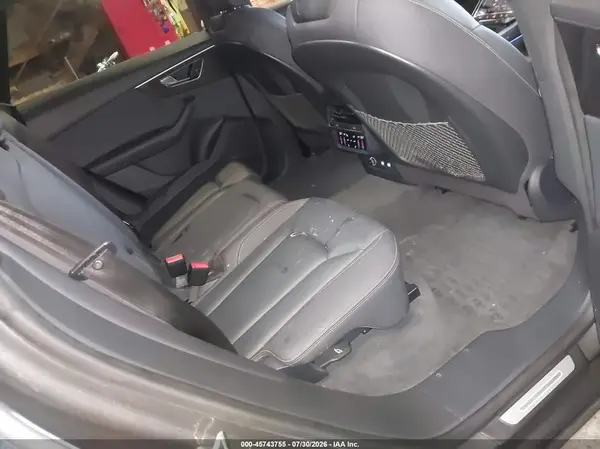WA1BVAF13KD037484 2019 AUDI Q8 - Image 8