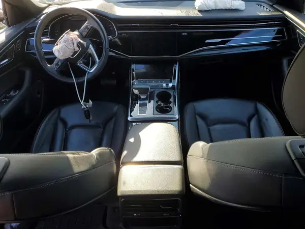 WA1BVAF13KD037839 2019 AUDI Q8 - Image 8