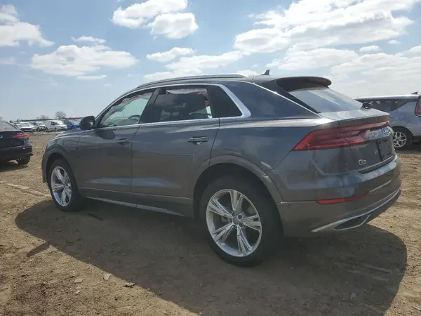 WA1BVAF14KD009032 2019 AUDI Q8 - Image 2