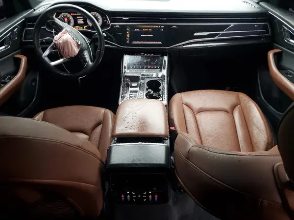 WA1BVAF14KD024971 2019 AUDI Q8 - Image 8