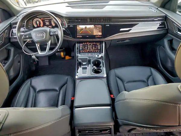 WA1BVAF14KD042161 2019 AUDI Q8 - Image 8