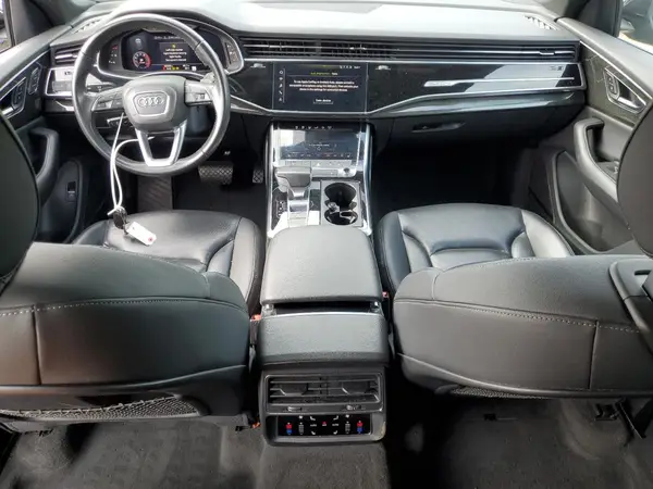 WA1BVAF15KD008052 2019 AUDI Q8 - Image 8