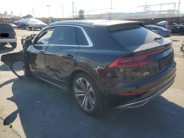 WA1BVAF15KD031248 2019 AUDI Q8 - Image 2