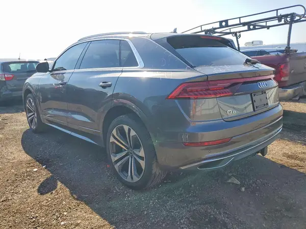 WA1BVAF15MD016994 2021 AUDI Q8 - Image 2
