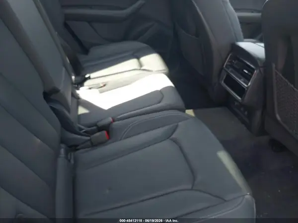 WA1BVAF16KD010697 2019 AUDI Q8 - Image 8