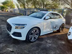 WA1BVAF16KD037642 2019 AUDI Q8