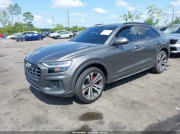 WA1BVAF16KD039634 2019 AUDI Q8 - Image 2