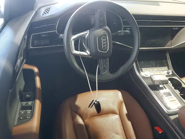 WA1BVAF16MD010377 2021 AUDI Q8 - Image 8