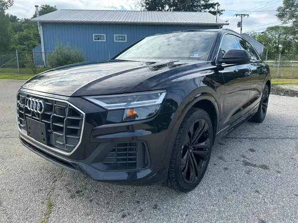 WA1BVAF17KD008859 2019 AUDI Q8 - Image 2