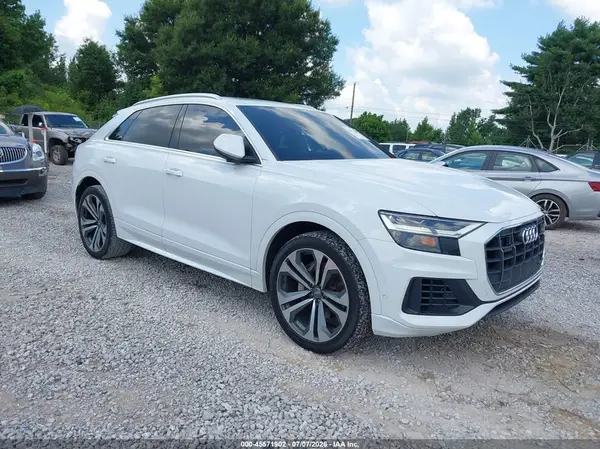 WA1BVAF18KD015528 2019 AUDI Q8 - Image 1