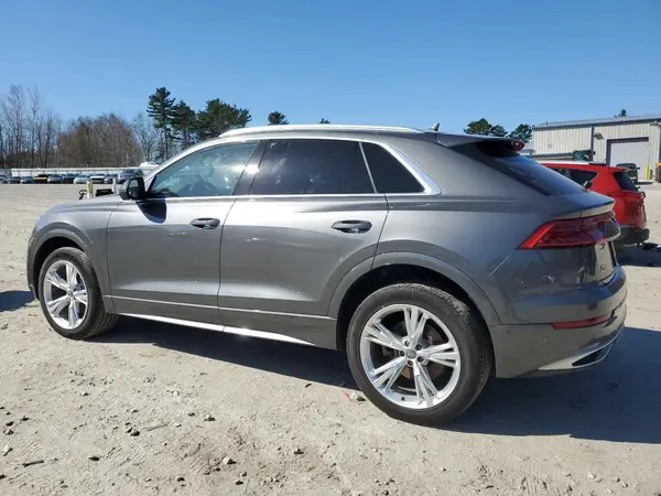 WA1BVAF19KD018356 2019 AUDI Q8 - Image 2