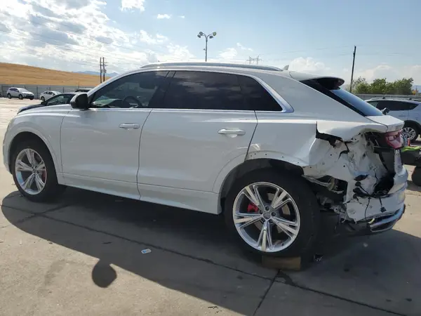 WA1BVAF19KD018809 2019 AUDI Q8 - Image 2