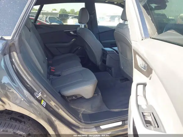 WA1BVAF19KD030362 2019 AUDI Q8 - Image 8