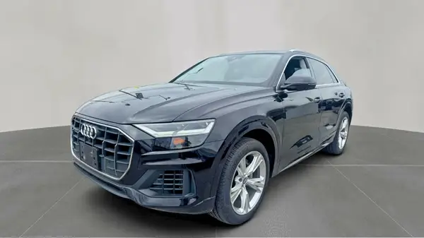 WA1BVAF1XKD015613 2019 AUDI Q8 - Image 2
