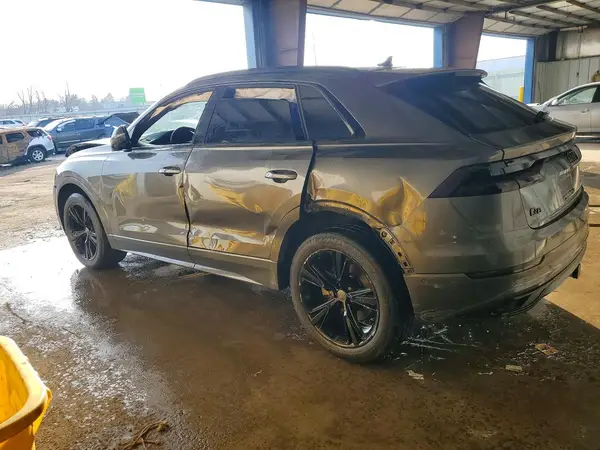 WA1BVAF1XKD022822 2019 AUDI Q8 - Image 2