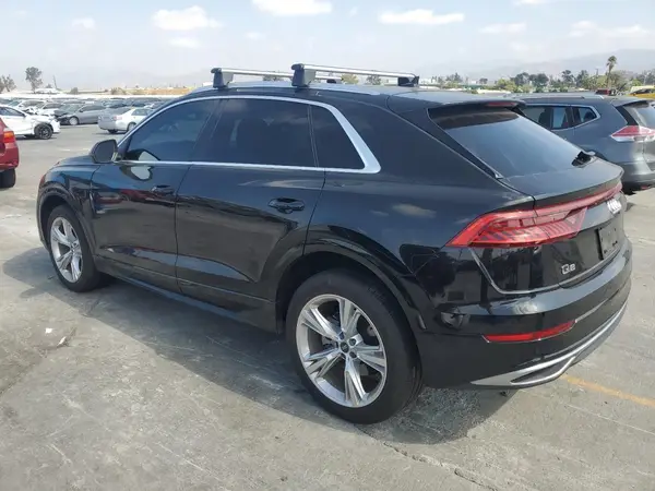 WA1BVBF14ND009817 2022 AUDI Q8 - Image 2