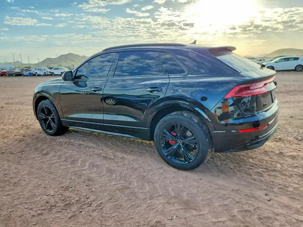 WA1BVBF14ND026648 2022 AUDI Q8 - Image 2