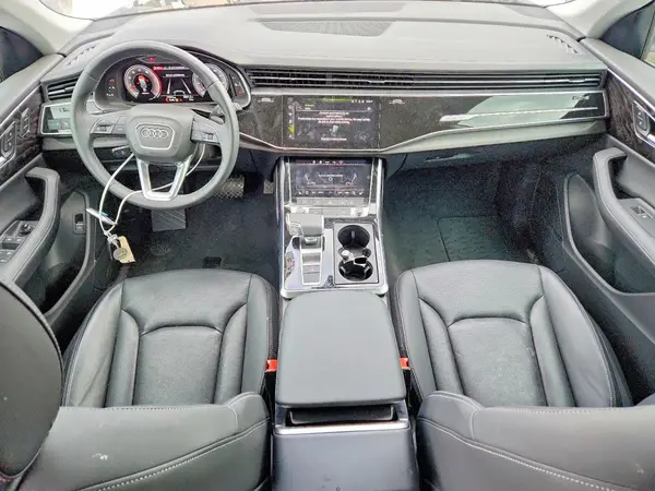 WA1BVBF14PD040648 2023 AUDI Q8 - Image 8