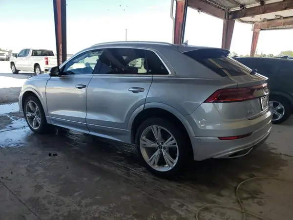 WA1BVBF16ND018678 2022 AUDI Q8 - Image 2