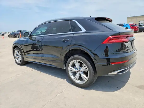 WA1BVBF17PD008552 2023 AUDI Q8 - Image 2