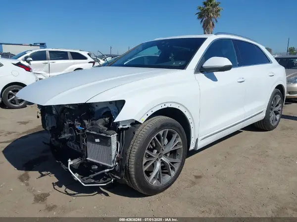WA1BVBF19RD004747 2024 AUDI Q8 - Image 2